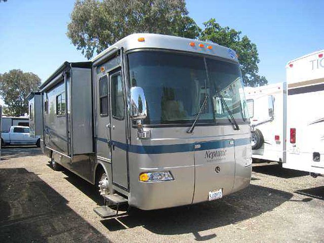 2005 Holiday Rambler Neptune Photo