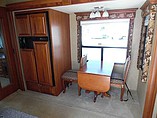 2009 Holiday Rambler Presidential Suite Photo #10
