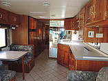 2001 Holiday Rambler Scepter Photo #9