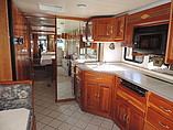 2001 Holiday Rambler Scepter Photo #12
