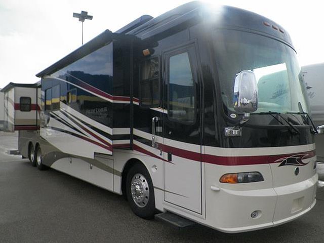 2009 Holiday Rambler Scepter Photo