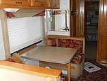 2000 Holiday Rambler Vacationer Photo #7