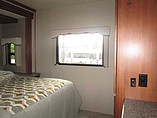 2015 Holiday Rambler Vacationer Photo #25