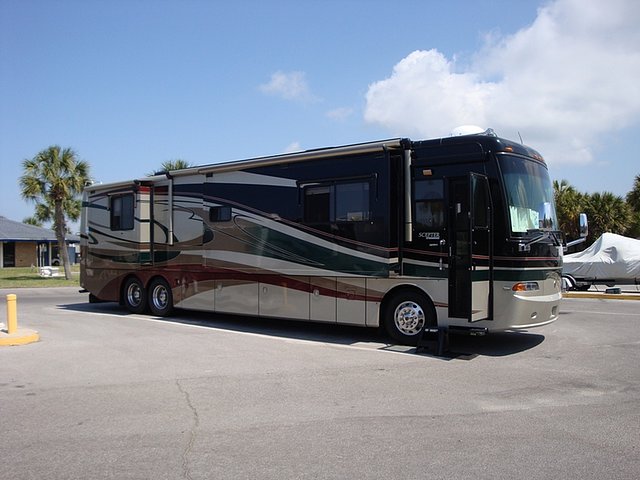 2007 Holiday Rambler Scepter Photo