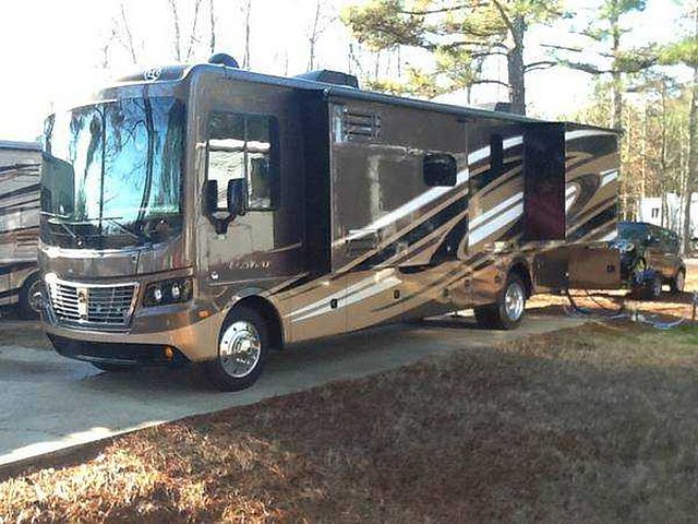 15 Holiday Rambler Vacationer