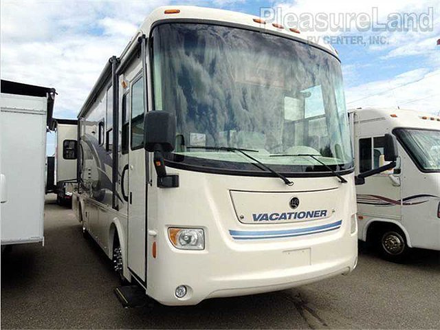 06 Holiday Rambler Vacationer