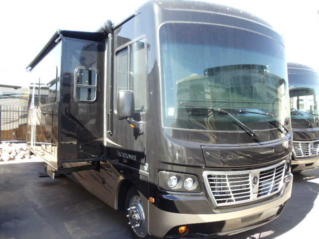 2015 Holiday Rambler Vacationer Photo