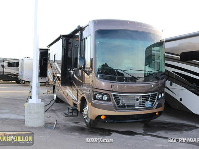 2015 Holiday Rambler Vacationer Photo
