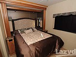 2015 Holiday Rambler Vacationer Photo #10