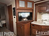 2016 Holiday Rambler Vacationer Photo #15
