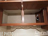 2016 Holiday Rambler Vacationer Photo #21