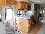2004 Holiday Rambler Vacationer Photo #8