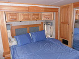 2006 Holiday Rambler Vacationer Photo #13