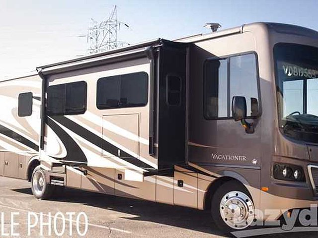 2016 Holiday Rambler Vacationer Photo