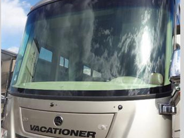 2008 Holiday Rambler Vacationer Photo