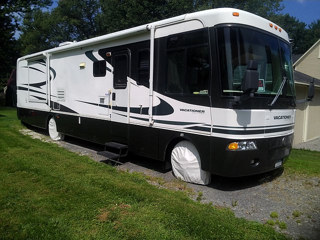 2003 Holiday Rambler Vacationer Photo