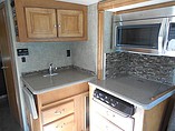 2015 Itasca Cambria Photo #12