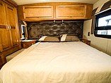 2015 Itasca Cambria Photo #11