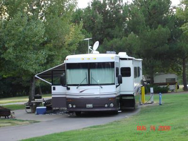 2001 Itasca Horizon Photo