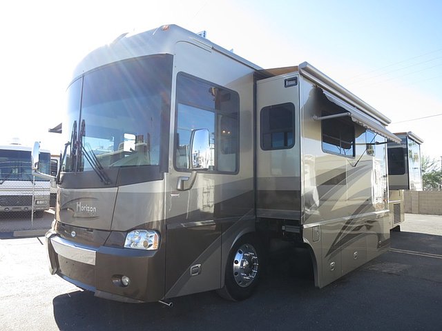 2006 Itasca Horizon Photo