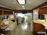 2004 Itasca Horizon Photo #34