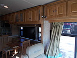 2009 Itasca Meridian Photo #9
