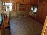 2005 Itasca Meridian Photo #20