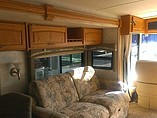 2005 Itasca Meridian Photo #28