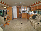 2005 Itasca Meridian Photo #5