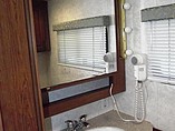 2004 Itasca Meridian Photo #22