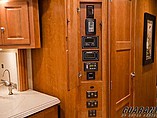 2013 Itasca Meridian Photo #18
