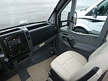 2015 Itasca Navion Photo #19