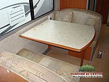 2006 Itasca Navion Photo #9