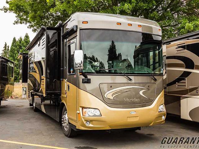 2011 Itasca Meridian Photo