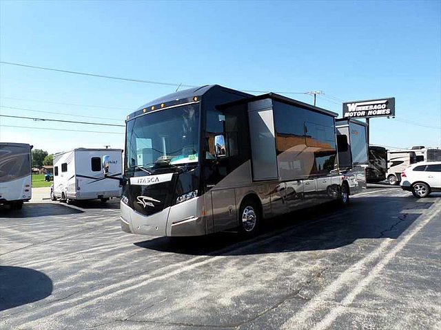 2015 Itasca Meridian Photo