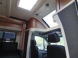 2015 Itasca Navion Photo #5