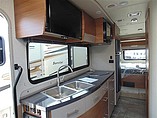 2015 Itasca Navion Photo #7
