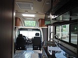 2015 Itasca Navion Photo #12