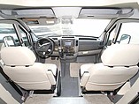 2015 Itasca Navion Photo #17