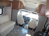 2015 Itasca Navion Photo #9