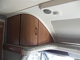2015 Itasca Navion Photo #17