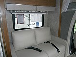 2015 Itasca Navion Photo #8
