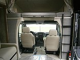 2015 Itasca Navion Photo #7
