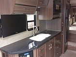 2015 Itasca Navion Photo #13