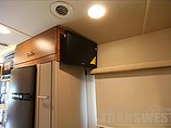 2016 Itasca Navion Photo #9