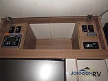 2016 Itasca Navion Photo #22