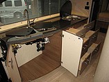 2015 Itasca Navion Photo #10