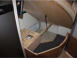 2015 Itasca Navion Photo #29