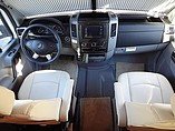 2016 Itasca Navion Photo #23