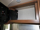 2015 Itasca Navion Photo #13